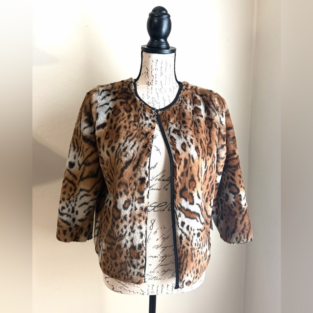 LuLaRoe Leopard-Print Teddy Jacket in Brown and Cream